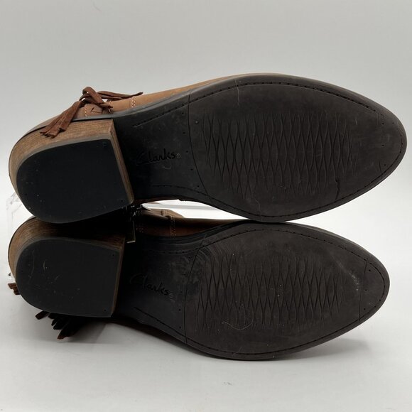 Clarks Womens 9 US Brown Leather Ankle Boots Side Zipper Fringe Western Cowgirl - Picture 13 of 16